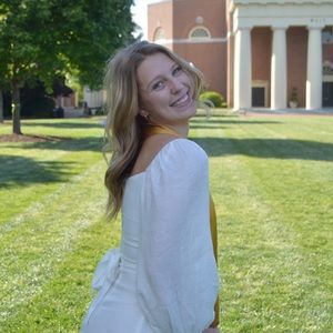 Meet your Posher, Kendra